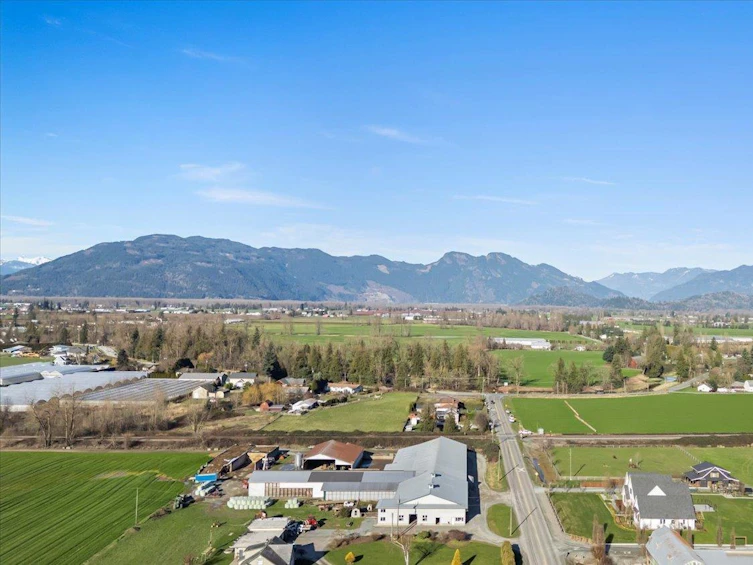 9227 Annis Road, Chilliwack, BC, V0X 1X2 - 39