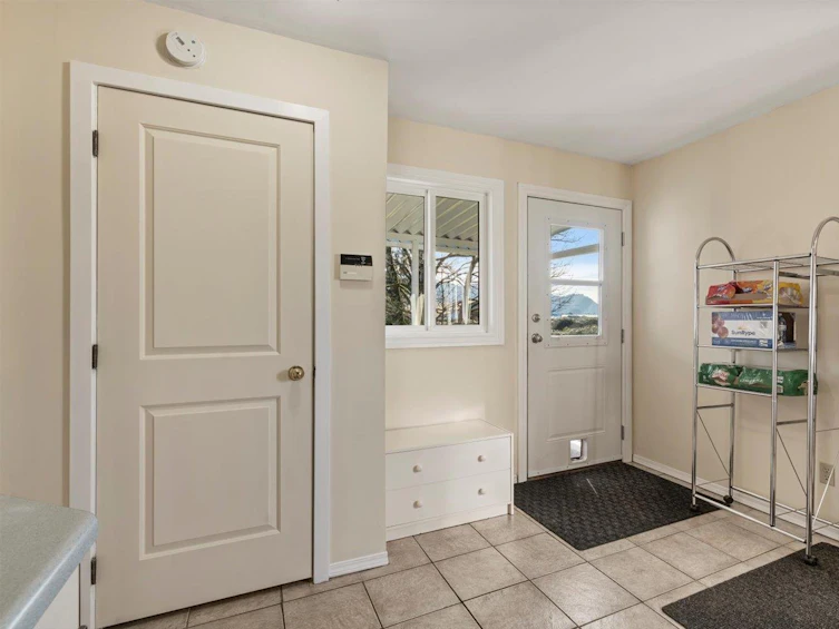 9227 Annis Road, Chilliwack, BC, V0X 1X2 - 3