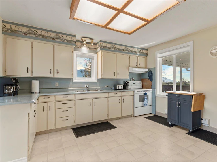 9227 Annis Road, Chilliwack, BC, V0X 1X2 - 5