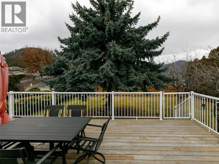2611 Guidi Road, West Kelowna, BC, V1Z 3J9 - 38