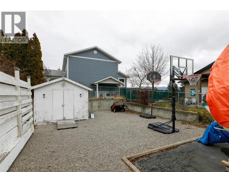 2611 Guidi Road, West Kelowna, BC, V1Z 3J9 - 30