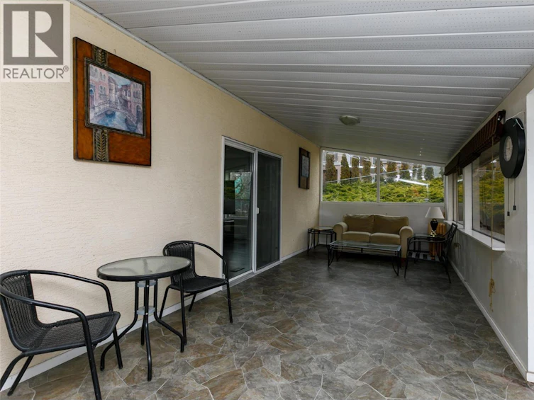 2611 Guidi Road, West Kelowna, BC, V1Z 3J9 - 33