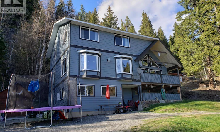 7589 Julsrud Road