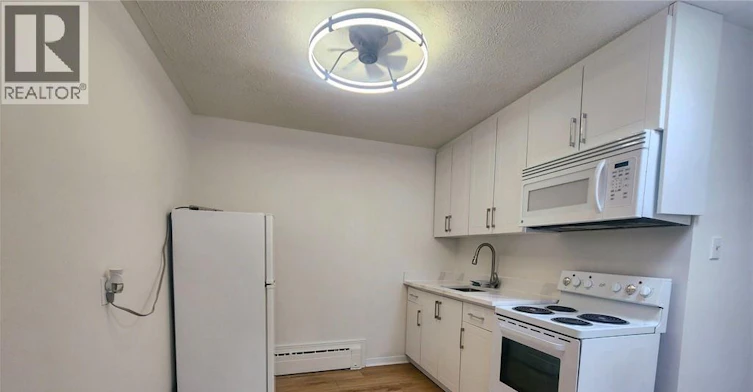 2-250 King Street E, Kitchener, ON, N2G 2L1 - 4