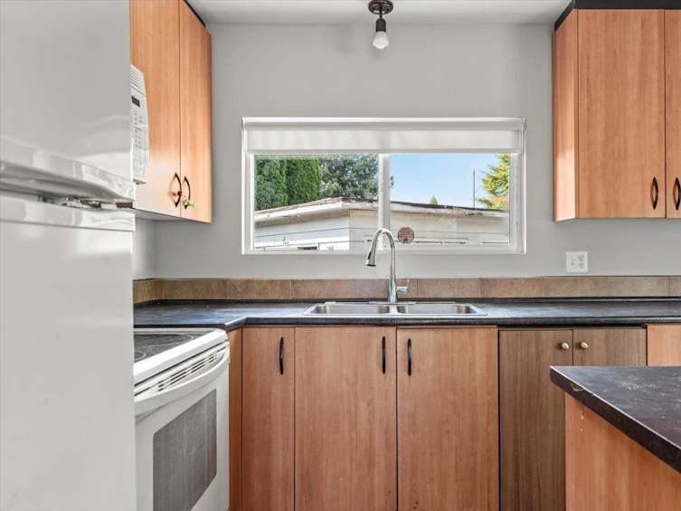 46169 Brooks Avenue, Chilliwack, BC, V2P 1C2 - 33