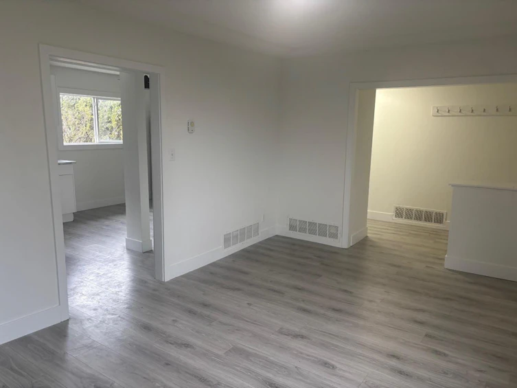 9122 Hiebert Street, Chilliwack, BC, V2P 6C7 - 2