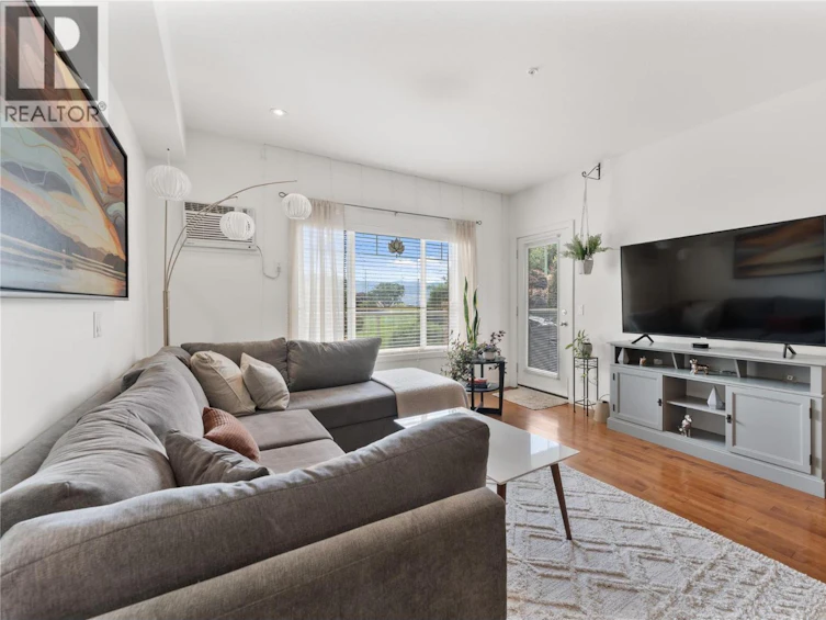 102-2120 Shannon Ridge Drive, West Kelowna, BC, V4T 2Z3 - 4