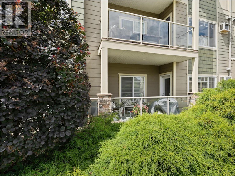 102-2120 Shannon Ridge Drive, West Kelowna, BC, V4T 2Z3 - 30