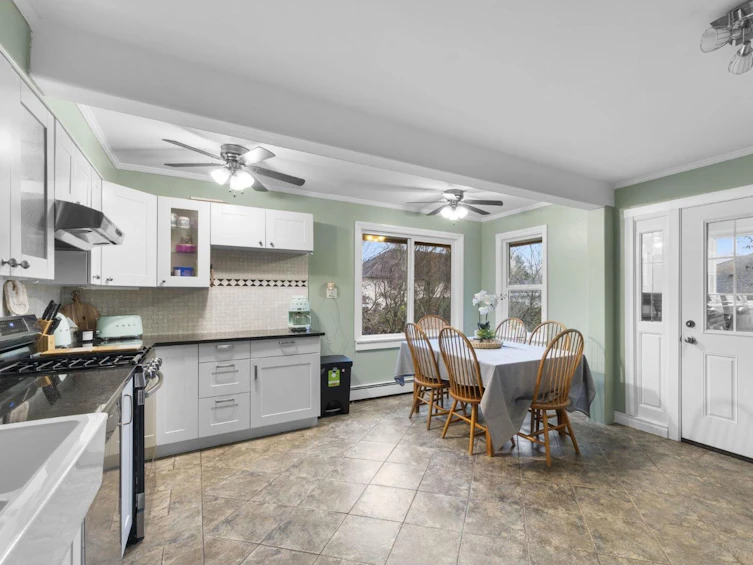46307 Riverside Drive, Chilliwack, BC, V2P 3L2 - 9