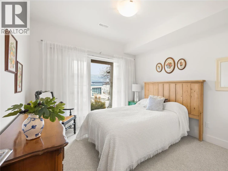 143 View Lane, Penticton, BC, V2A 0A6 - 42