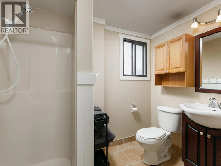 1714 Verdure Road, Kelowna, BC, V1P 1G6 - 33