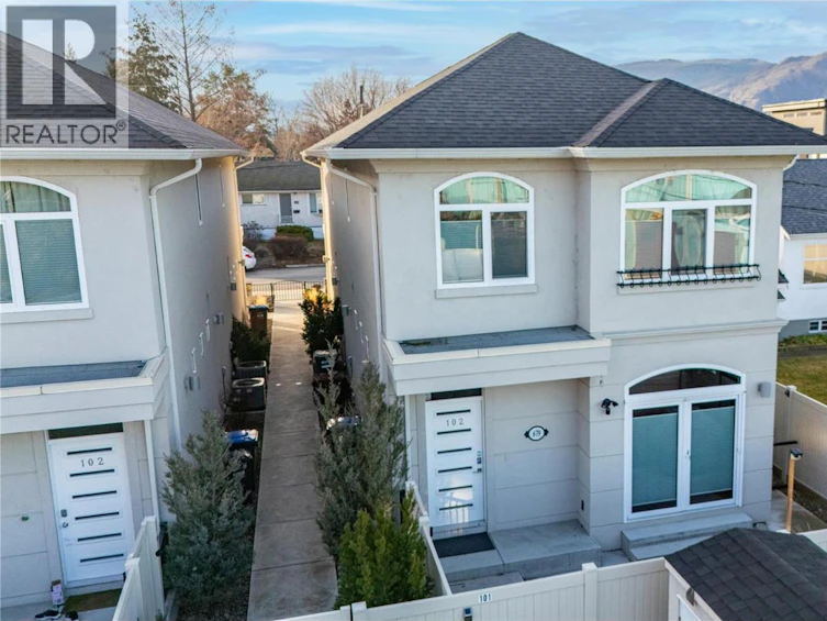 102-679 Churchill Avenue, Penticton, BC, V2A 1E2 - 3