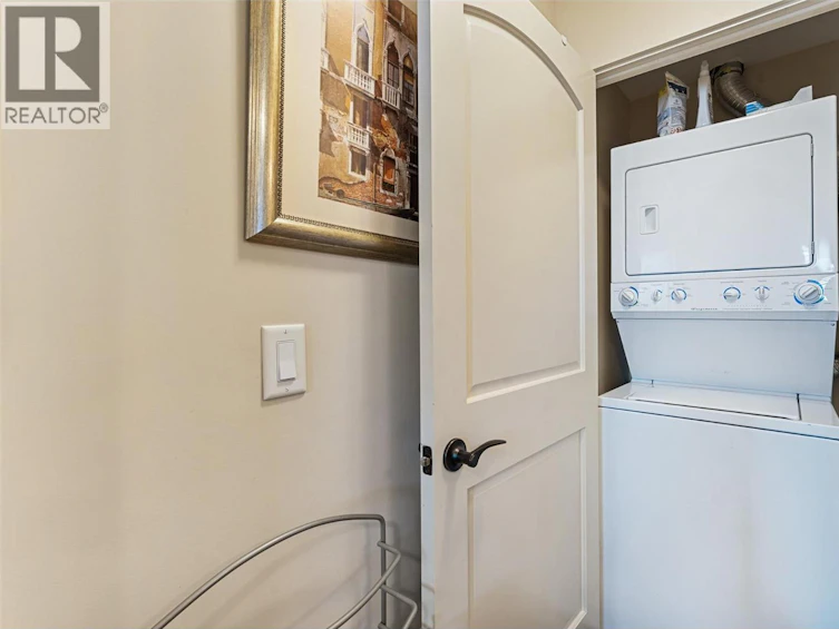 3211 Pinot Noir Place, West Kelowna, BC, V4T 3H9 - 60
