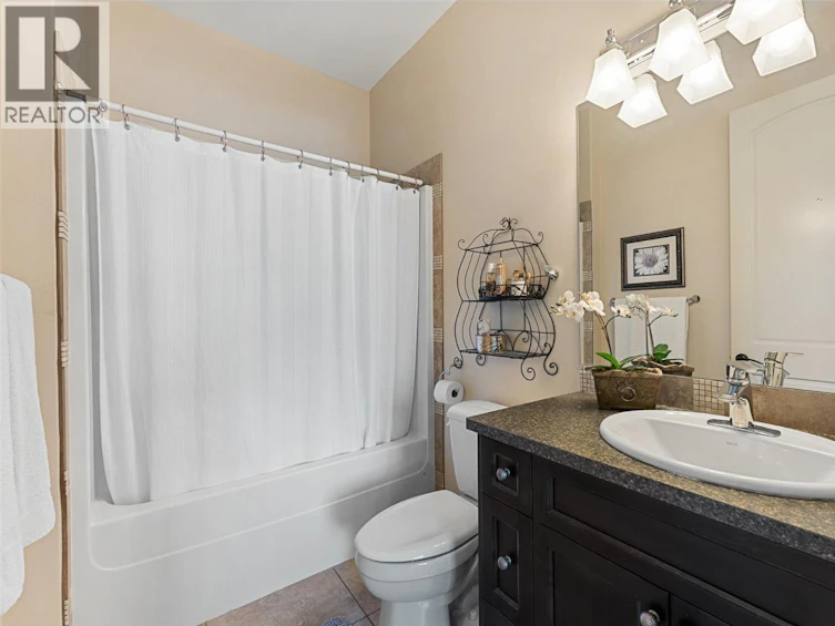 3211 Pinot Noir Place, West Kelowna, BC, V4T 3H9 - 54