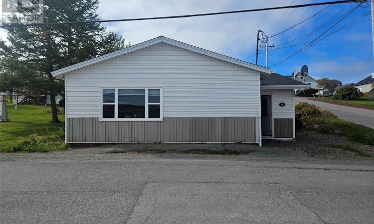 112 Water Street W
