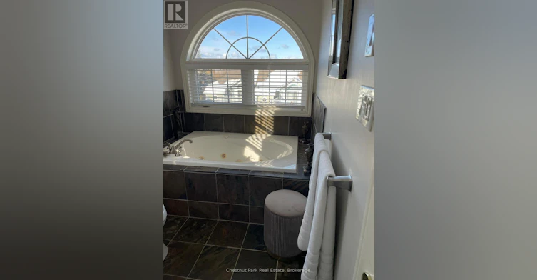 2 Cranberry Quay, Collingwood, ON, L9Y 5C2 - 20