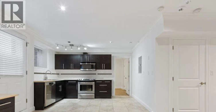 Basement Suite-4352 Carolyn Drive, North Vancouver, BC, V7R 4A6 - 19