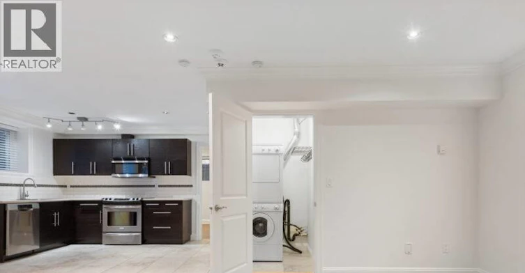 Basement Suite-4352 Carolyn Drive, North Vancouver, BC, V7R 4A6 - 5