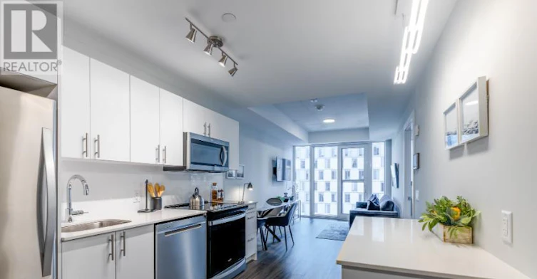 1220-80 Bond Street E, Oshawa, ON, L1G 0E6 - 2