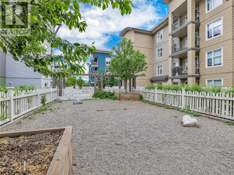 305-567 Yates Road, Kelowna, BC, V1V 2V3 - 35