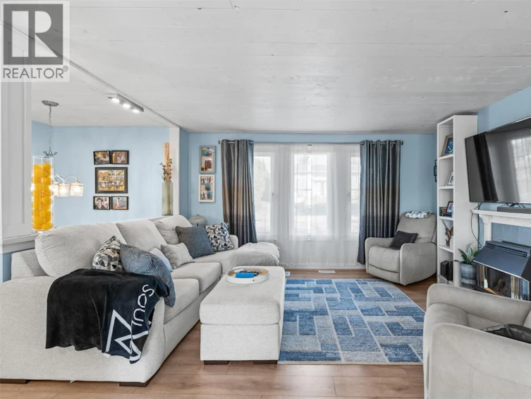 1400 30 Avenue, Vernon, BC, V1T 1Z5 - 7