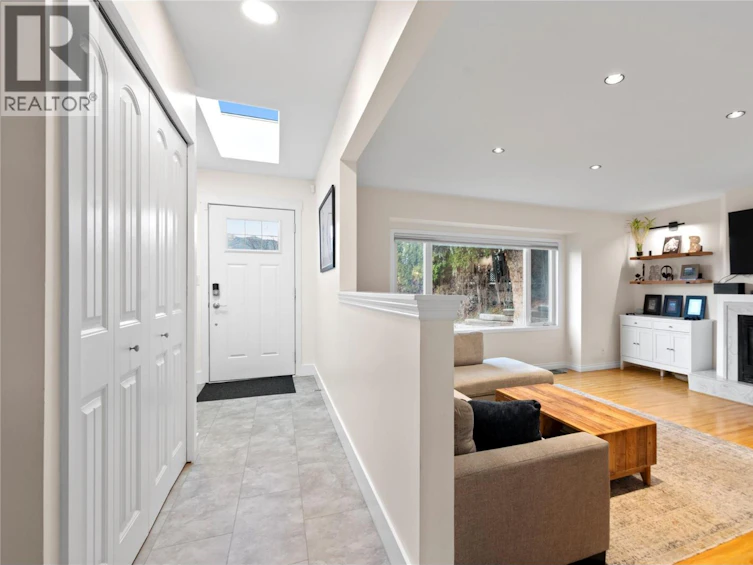 154 Dafoe Place, Penticton, BC, V0H 7E6 - 6