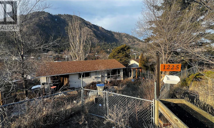 1225 Highridge Drive