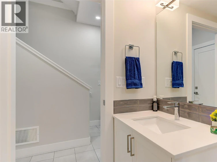1164 Black Mountain Drive, Kelowna, BC, V1P 0A7 - 33