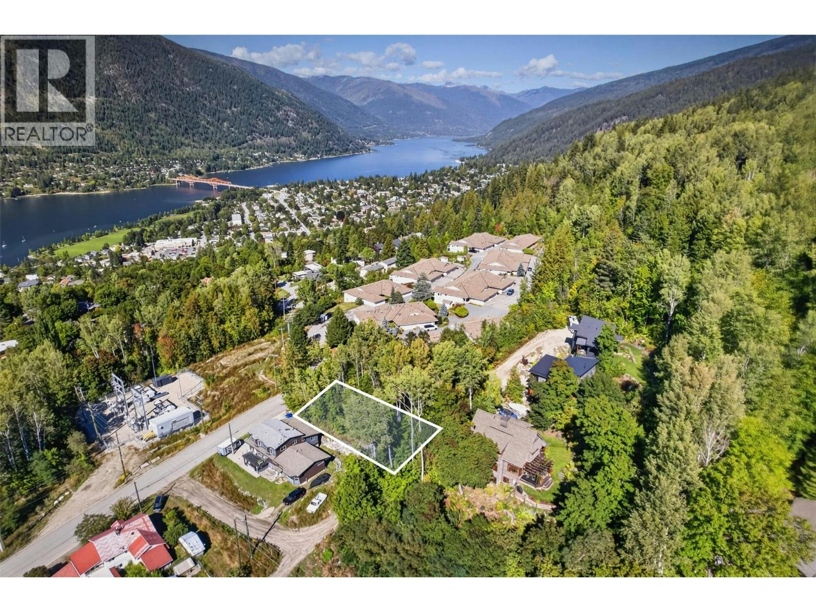 Lot-B Mill Street, Nelson, BC, V1L 4T4