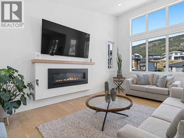2789 Canyon Crest Drive, West Kelowna, BC, V4T 3A6 - 3