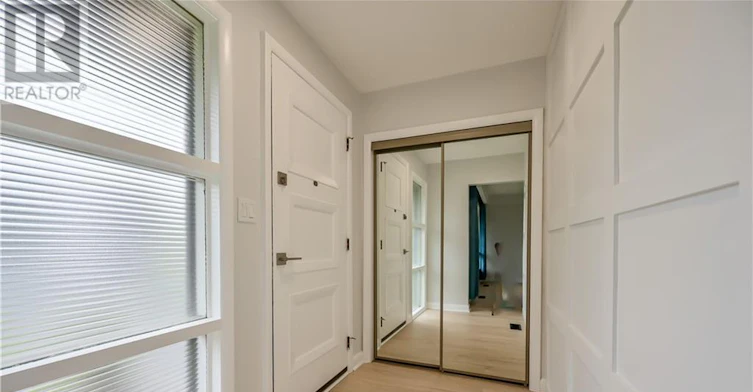 UPPER-738 Mohawk Road E, Hamilton, ON, L8T 2R1 - 18