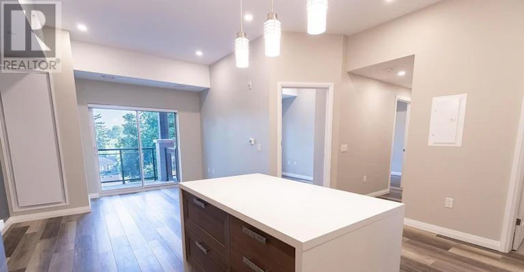 309B-5971 Dorchester Road, Niagara Falls, ON, L2G 5S8 - 3