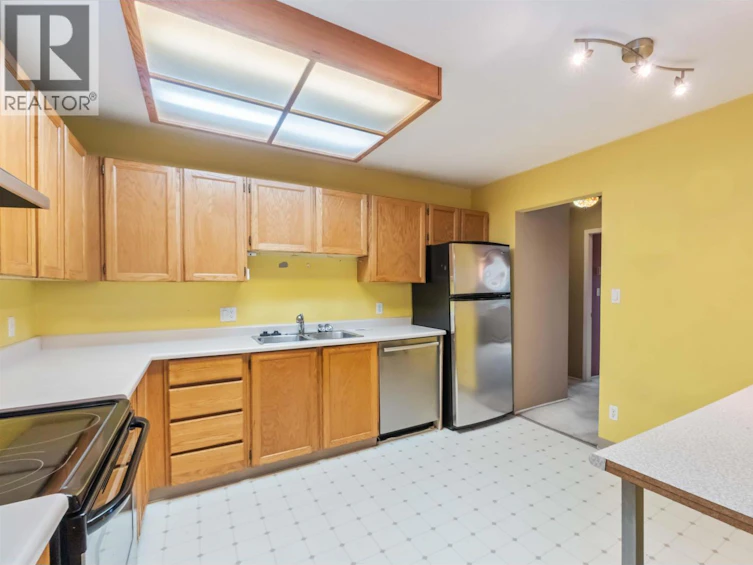 203-22222 119 Avenue, Maple Ridge, BC, V2X 2Y9 - 6