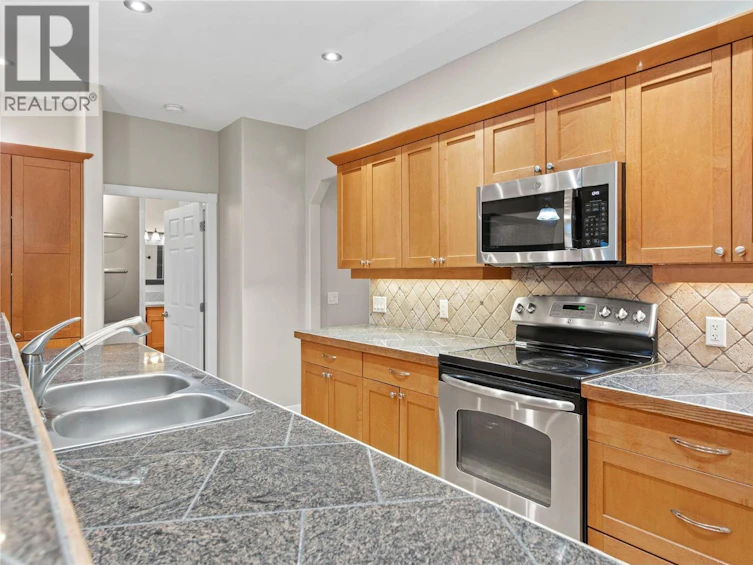 2483 Marine Place, Blind Bay, BC, V0E 1H1 - 21