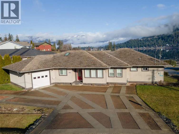 2483 Marine Place, Blind Bay, BC, V0E 1H1 - 2