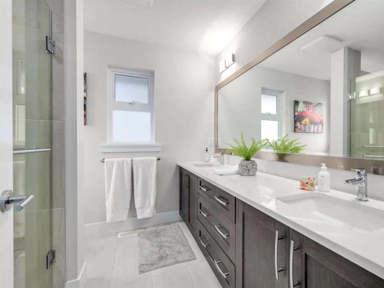 2115 166 Street, Surrey, BC, V3Z 9X8 - 20