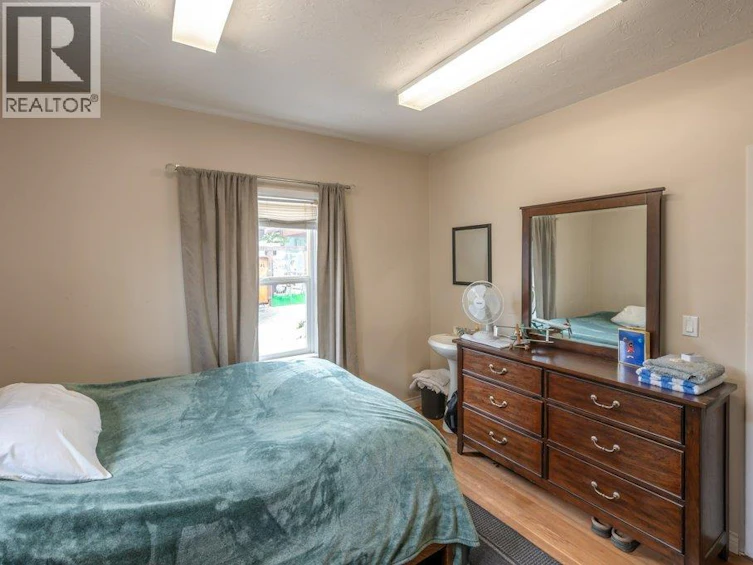 6130 Kootenay Street, Oliver, BC, V0H 1T0 - 26