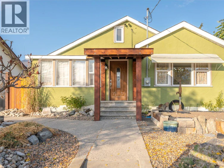 6130 Kootenay Street, Oliver, BC, V0H 1T0 - 2