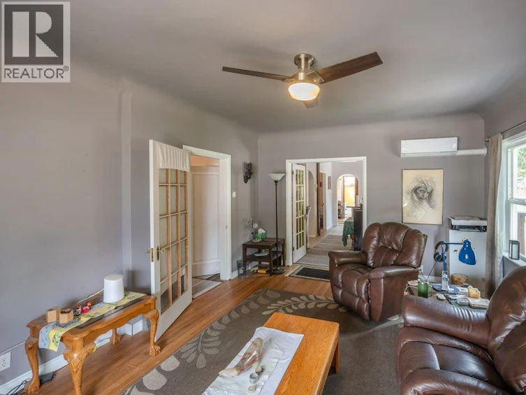 6130 Kootenay Street, Oliver, BC, V0H 1T0 - 9