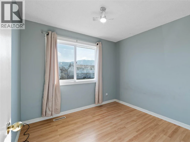 1144 Pembroke Avenue, Kamloops, BC, V2B 7W6 - 11