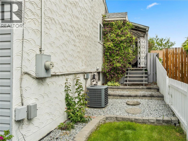 1144 Pembroke Avenue, Kamloops, BC, V2B 7W6 - 35