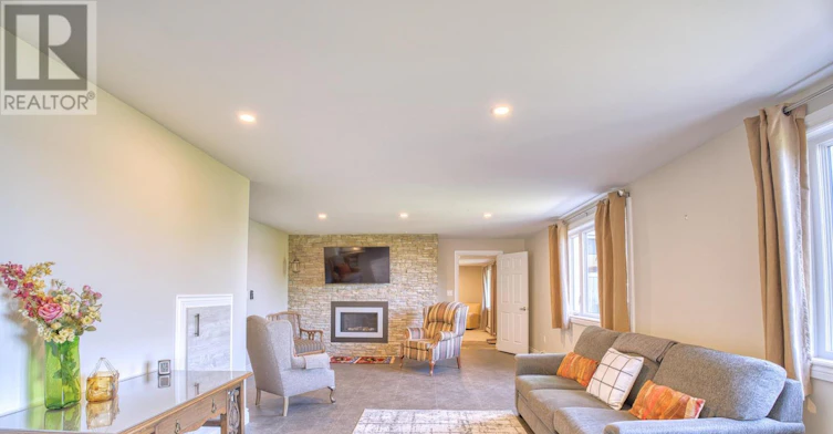 502435 Grey 1 Road, Georgian Bluffs, ON, N0H 2T0 - 18