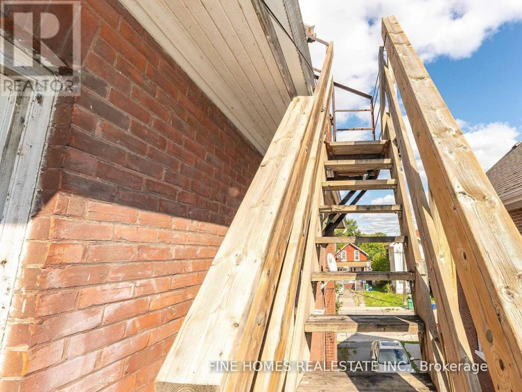 175 Stewart Street, Peterborough, ON, K9J 3M4 - 8