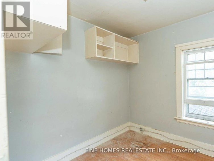 175 Stewart Street, Peterborough, ON, K9J 3M4 - 4