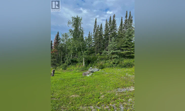 17 Au Lac Retreats Road