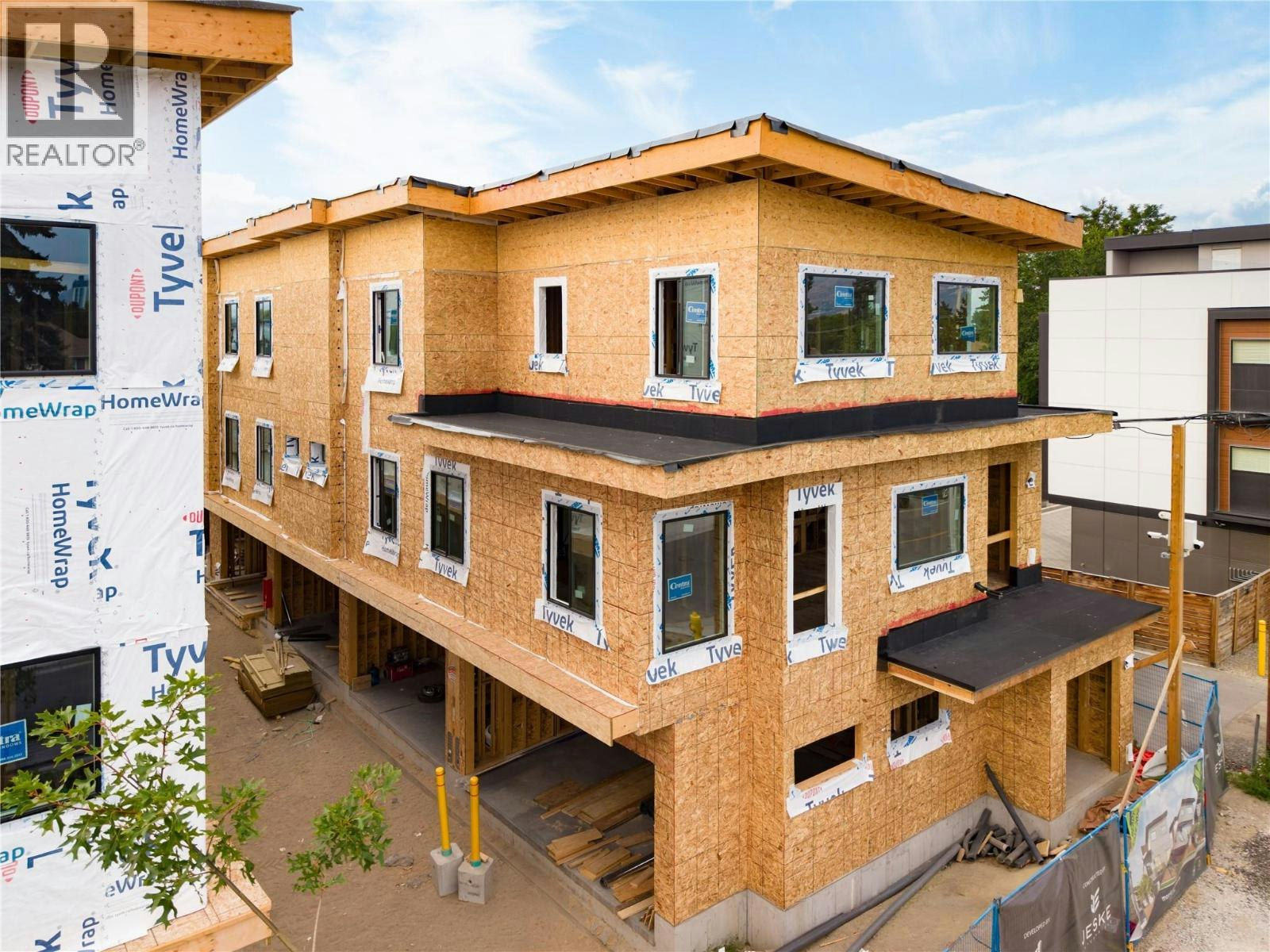 1-735 Morrison Avenue, Kelowna, BC, V1Y 5E5