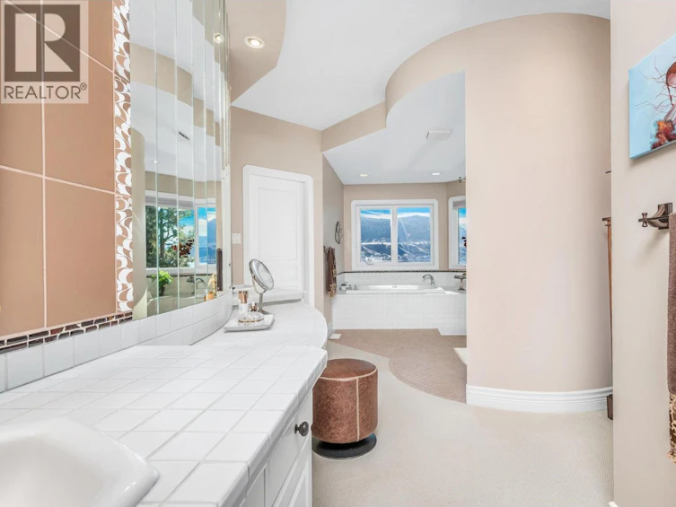 7504 Kennedy Lane, Vernon, BC, V1H 1C4 - 27