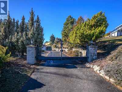 7504 Kennedy Lane - 3