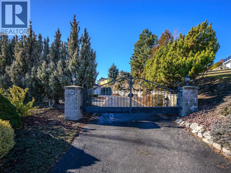 7504 Kennedy Lane, Vernon, BC, V1H 1C4 - 3