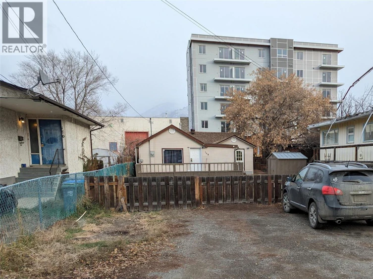 168 Yew Street, Kamloops, BC, V2B 3Z9
